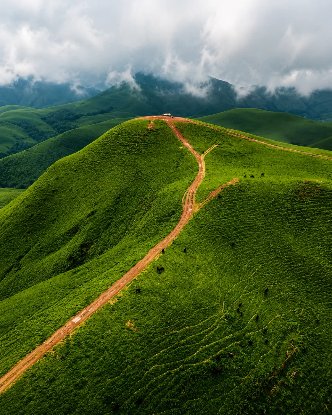 Kyathanamakki - less crowded sweeping views