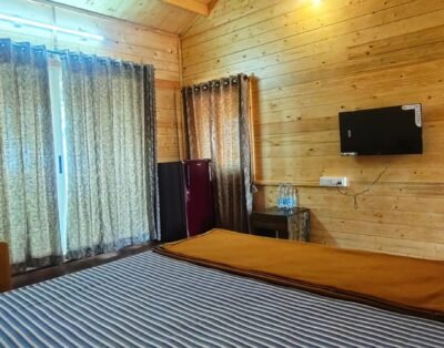 COQUEIROS BEACH WOODNE  COTTAGE RESORT